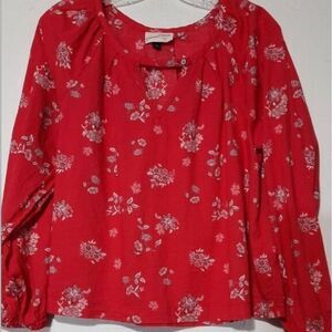 Universal Thread Shirt Ladies Small Red Floral Long‎ Sleeve